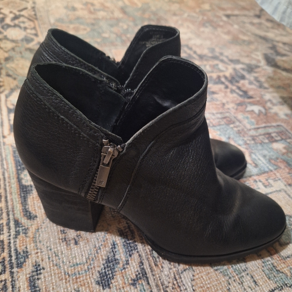 Lucky Brand Black Leather Ankle Booties with Side Zip